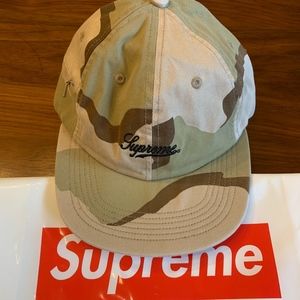 Supreme Side Pocket Script 6 Panel Desert Camo
